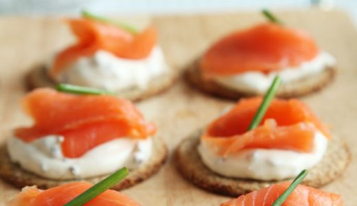 Savory wafers with cream and salmon