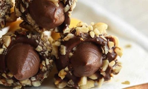 Ferrero Roche tubes with honey