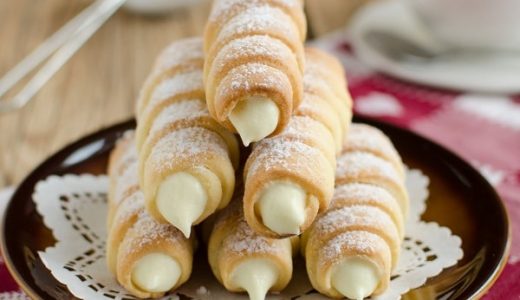 Cream honey Christmas tubes