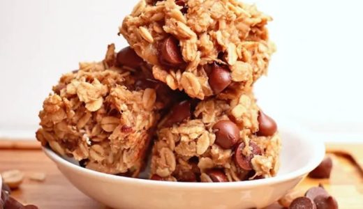 Healthy cookies with oatmeal (stacks).