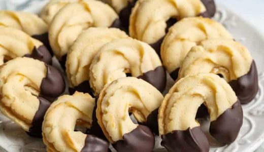 Semi-dipped butter rolls