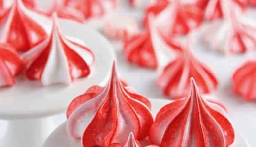 Red Christmas meringue